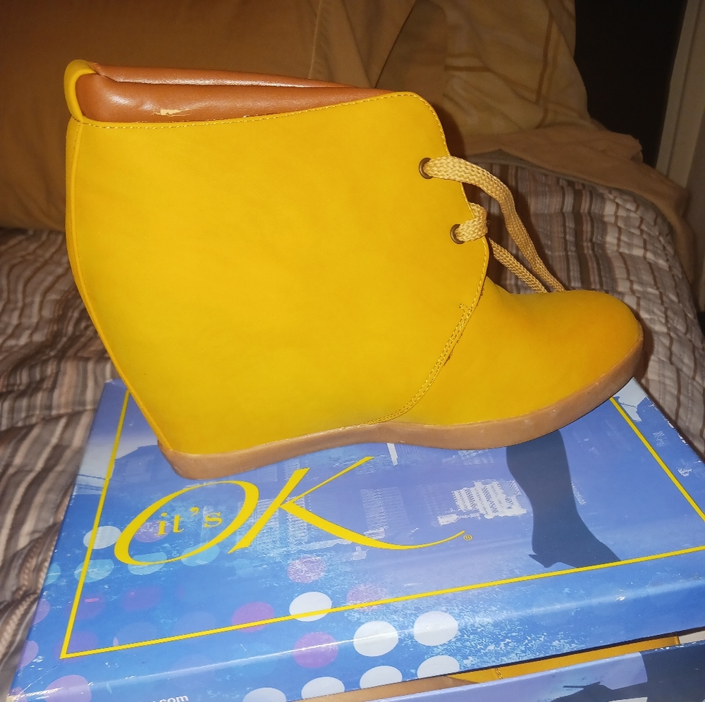 Booties - Picture 3 of 3
